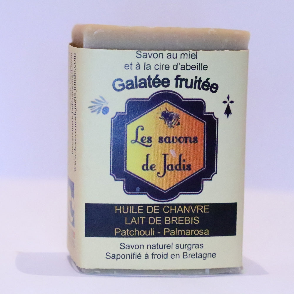 SAVON et SHAMPOING SURGRAS ARTISANAL "GALATEE FRUITEE" MIEL, ARGILE, LAIT DE BREBIS, PALMAROSA, PATCHOULI - BIO DE BRETAGNE